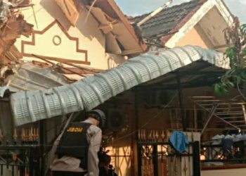 Satu Rumah di Cemara Asri Rubuh Akibat Ledakan