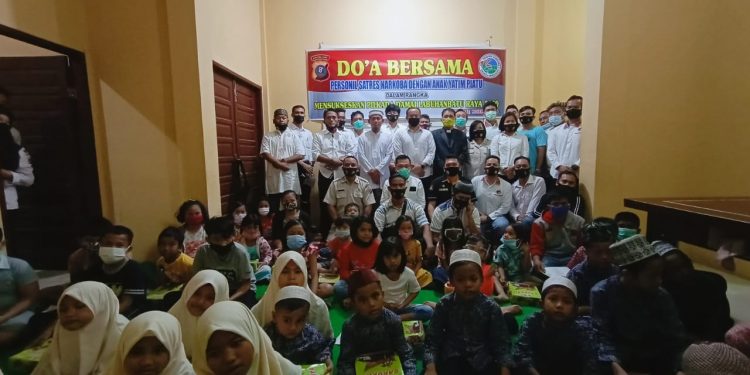 Sat Narkoba Polres Labuhanbatu Santuni Yatim Piatu