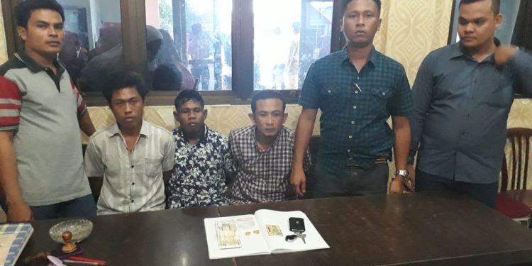 Anni Boru Harahap, Wanita Berusia 77 Tahun Jadi Koban Hipnotis Pria yang Mengaku Pegawai Kantor Walikota Anni Boru Harahap, Wanita Berusia 77 Tahun Jadi Koban Hipnotis Pria yang Mengaku Pegawai Kantor Walikota