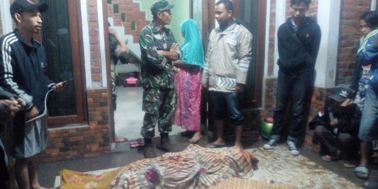 Sekeluarga Tertimbun Longsor, Empat Tewas dan Lainnya Dilarikan ke Rumahsakit