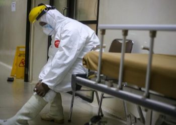 IDI: Jumlah Nakes Tak Cukup Tangani Lonjakan Corona Pilkada