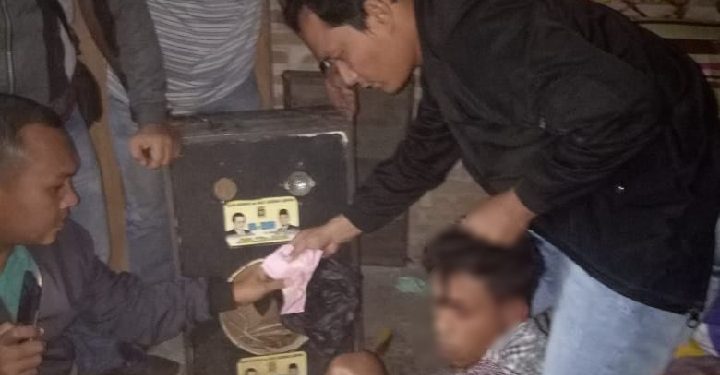 Curi Uang Belasan Juta, Pria ini Belikan Material Bangunan untuk Bangun Rumahnya