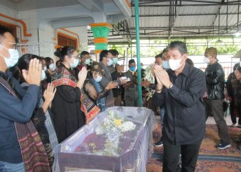 Wakil Walikota Siantar Melayat Anggota DPRD Alex Panjaitan