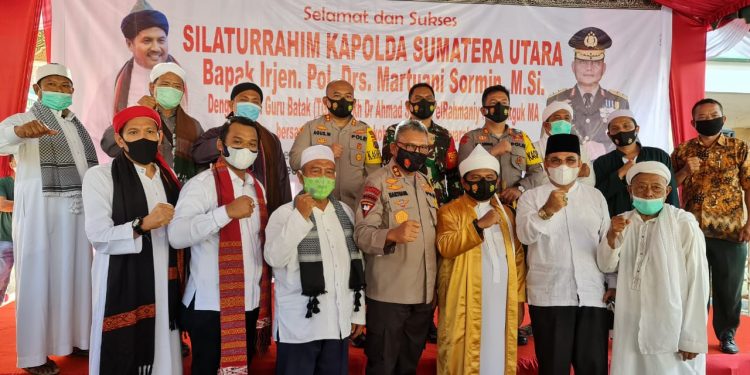 Kapoldasu Silaturahmi Dengan Tokoh Agama TGB Pimpinan Persulukan Serambi Babussalam Simalungun