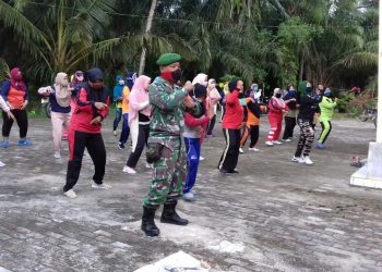 Tingkatkan Sistem Imun Tubuh, Personel Jajaran Kodim 0208/Asahan Bersama Masyarakat Semangat Olahraga Bersama