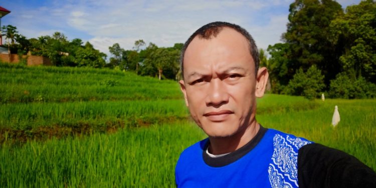 Desa yang Dipimpinya Pernah Viral, Daniel Simanjuntak Berjuang Bersama Masyarakat Tomuan Holbung