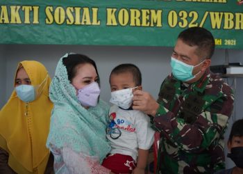 Danrem Berbagi Sembako ke Panti Asuhan Anak Mentawai dan Motivasi Anak Yatim