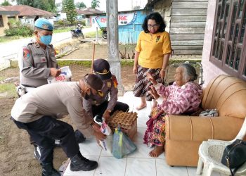 Nenek 98 Tahun Nelly Manullang Luput Terima Bansos di Dairi