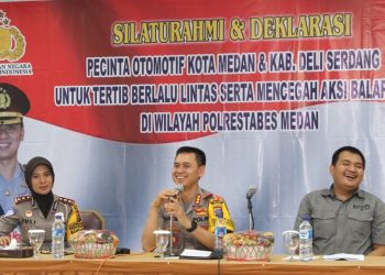 Silaturahmi dan Deklarasi Pecinta Otomotif Medan dan Deli Serdang Bersama Kapolrestabes Medan Silaturahmi dan Deklarasi Pecinta Otomotif Medan dan Deli Serdang Bersama Kapolrestabes Medan