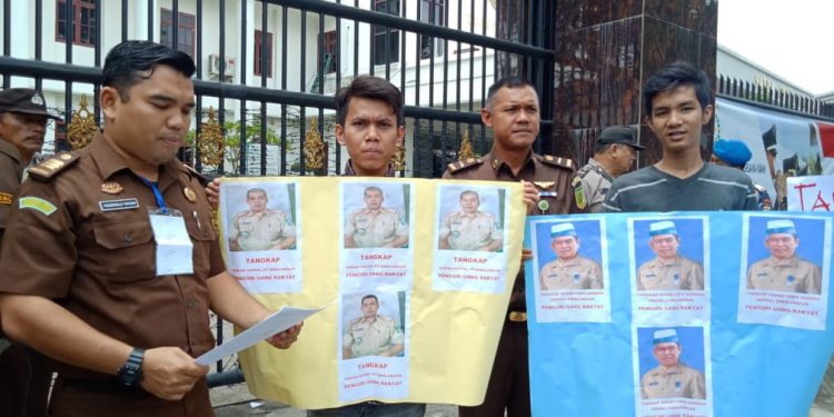 SCW dan Lipan Demo Kejatisu, Minta Kasapol PP dan Sekda Simalungun Diperiksa SCW dan Lipan Demo Kejatisu, Minta Kasapol PP dan Sekda Simalungun Diperiksa
