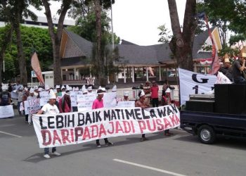 Lebih Baik Mati Melawan Daripada Jadi Pusaka, Makzulkan Hefriansyah!