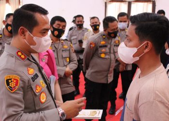 Leo Lubis dan Tiga Saudaranya jadi Yatim Piatu, Kedua Orangtuanya Meninggal karena Covid-19