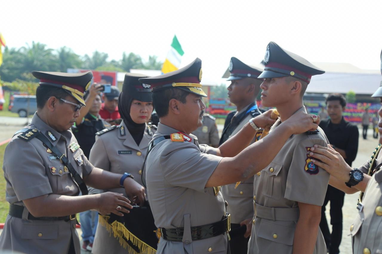 Selamat, 292 Bintara Muda SPN Hinai, Polda Sumut Dilantik