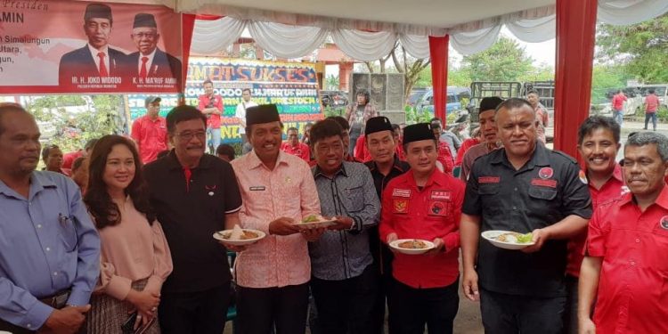 Djarot Saiful Hidayat Hadiri Syukuran Pelantikan Jokowi di Sekretariat DPC PDIP Simalungun