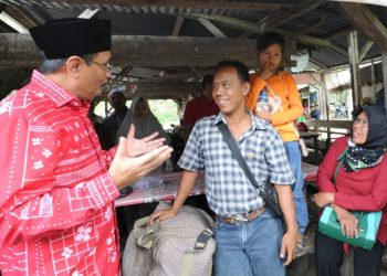 Disapa Djarot Saat Nunggu Bus di Simpang Bandar Jambu Simalungun, Pemudik Serasa Bermimpi