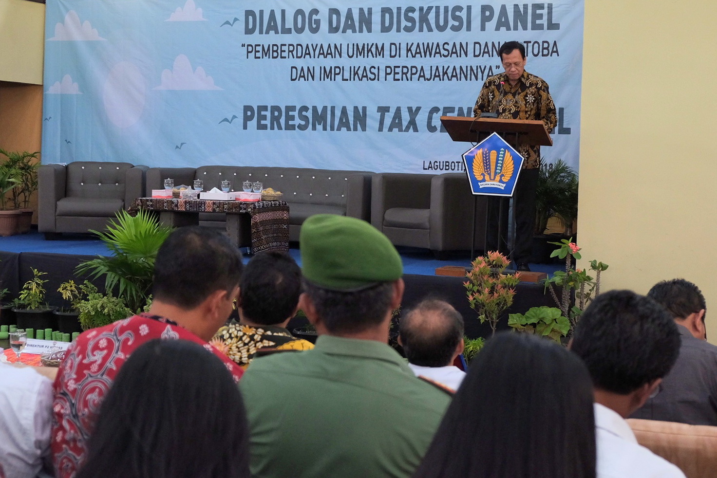 Kanwil Dirjen Pajak Sumut II Menyapa Pelaku UMKM di Kawasan Danau Toba