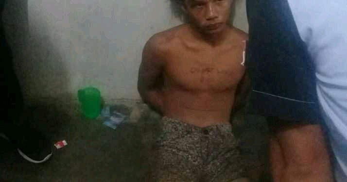 Diduga Mencuri di Warung, Pria Bertato "Do Not Wory" Babak Belur Dipukuli Warga