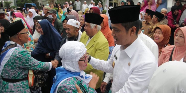 Selamat Menunaikan Ibadah Haji, Doakan Siantar Damai dan Sejahtera