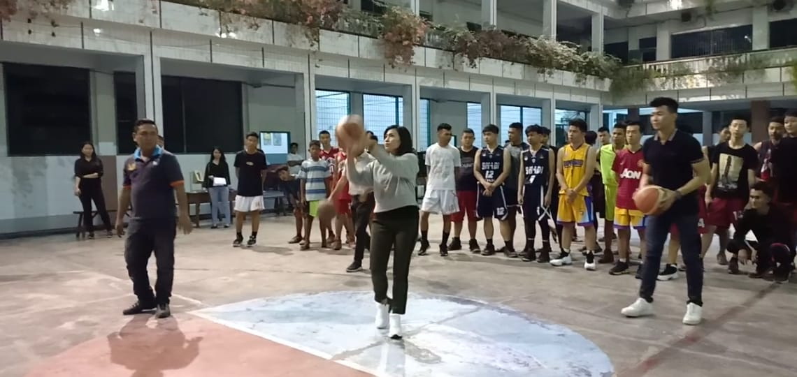 Ketua Bhayangkari Asahan Ajak Generasi Muda Tingkatkan Prestasi Olahraga dan Jauhi Tindakan Kriminal Ketua Bhayangkari Asahan Ajak Generasi Muda Tingkatkan Prestasi Olahraga dan Jauhi Tindakan Kriminal