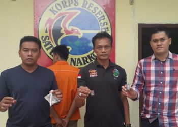 Miliki Sabu, Driver Taksi Online Ditangkap di Loby Hotel