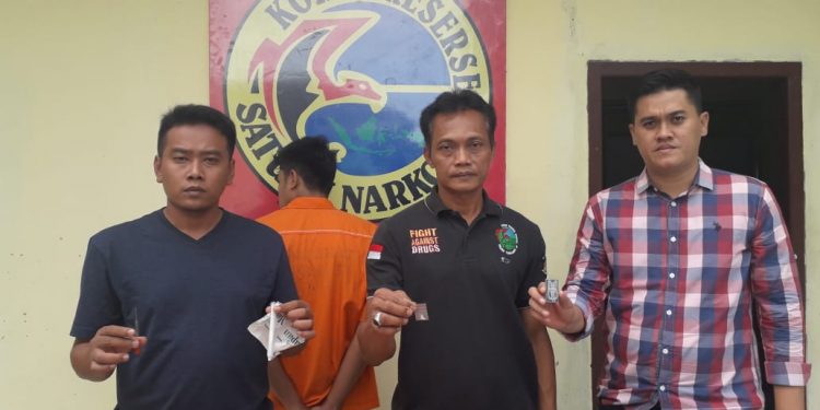 Miliki Sabu, Driver Taksi Online Ditangkap di Loby Hotel