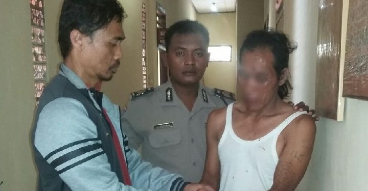 Tabir Dukun Palsu Terkuak Setelah Ketangkap Curi HP Tabir Dukun Palsu Terkuak Setelah Ketangkap Curi HP