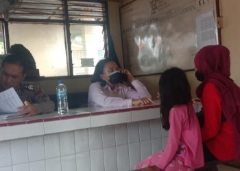 Seorang Ayah Dilaporkan Pukul Anak Perempuannya dengan Besi, Badan Dicambuk Tali