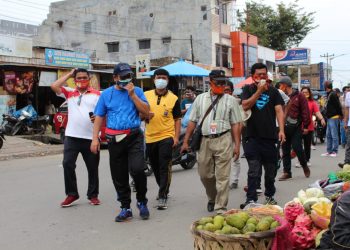 Dinilai Sosok Peduli, Warga di Suka Dame Siap Menangkan Asner-Susanti