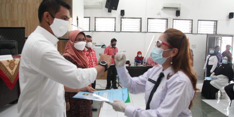 Selamat! 51 PPPK Formasi Tahun 2019 dapat SK dari Walikota Siantar Selamat! 51 PPPK Formasi Tahun 2019 dapat SK dari Walikota Siantar
