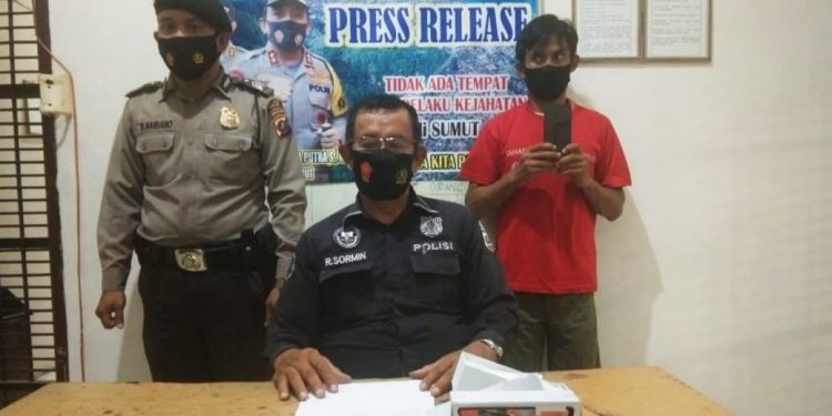 Rumah Linda Sari Fitri Dimasuki Dua Pria saat Ia Tidur Pulas Rumah Linda Sari Fitri Dimasuki Dua Pria saat Ia Tidur Pulas