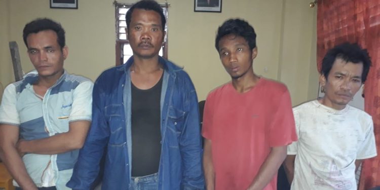 Aksinya Terekam CCTV, Empat Pembongkar Rumah Diciduk Polsek Medan Area Aksinya Terekam CCTV, Empat Pembongkar Rumah Diciduk Polsek Medan Area