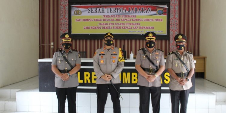 Kapolres Humbahas AKBP Ronny Nicolas Sidabutar Pimpin Sertijab Wakapolres dan Kabag Ren Kapolres Humbahas AKBP Ronny Nicolas Sidabutar Pimpin Sertijab Wakapolres dan Kabag Ren