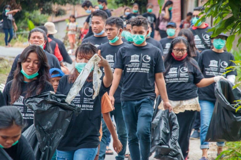 Gerakan BISA di Tongging dan Silalahi Kawasan Danau Toba