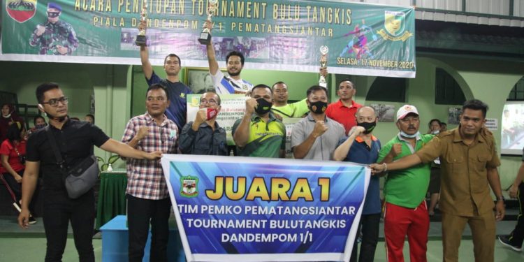 Pemko Siantar Raih Juara 1 Tournament Bulutangkis Dandenpom