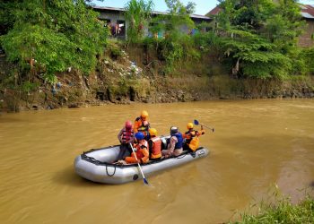 Siswa SD yang Hanyut di Sungai Tembung Belum Ditemukan Hingga Hari Ketiga Pencarian