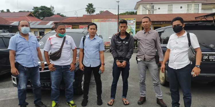 Pukuli Cewek di Kos Cahaya, Apri Pria asal Tanah Jawa Diringkus dari Jalan Deyah