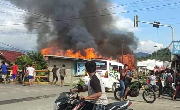 Tiga Rumah Siti Simamora Terbakar di Tapteng