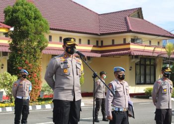 Kapolres Tapteng Pimpin Apel Siaga Pengamanan Ibadah Misa Jumat Agung