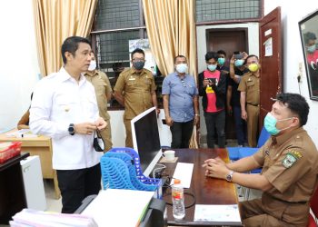 Hari Pertama Kerja di Tahun 2021, Walikota Siantar Sidak Kehadiran Pegawai