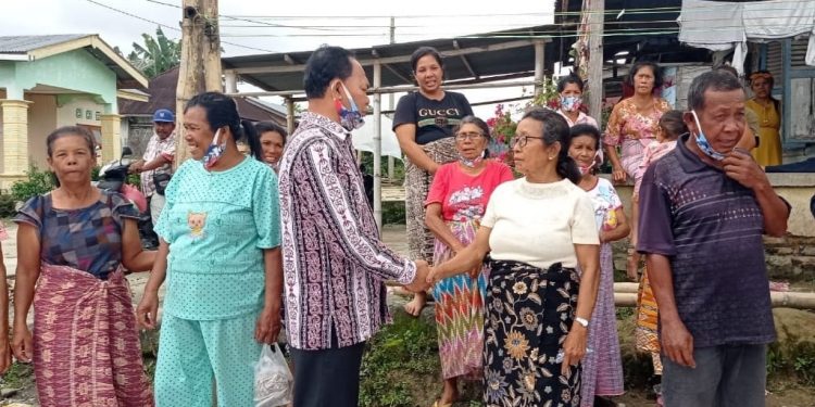 Bertemu Mantan Guru SMA di Janggir Leto, TPS Ucapkan Terima Kasih Bertemu Mantan Guru SMA di Janggir Leto, TPS Ucapkan Terima Kasih