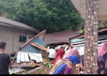 RHS-ZW Bantu Korban Longsor Negeri Bayu Muslimin