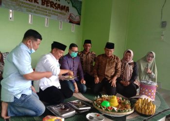 Mengendarai Sepedamotor, RHS Hadiri Undangan Perayaan HUT I Pendopo Pengajian Nurul Hasanah, dan Kartu SiKerja Direspon Warga