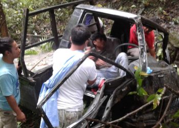 Mobil Pick Up L300 Fredi Siagian Masuk Jurang di Parapat, Feri Panjaitan Tewas