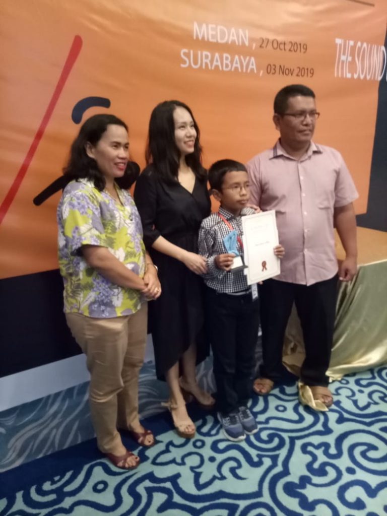 Harumkan Nama Siantar, 7 Siswa Sanggar Musik Grace Menang di De Vier Piano Competition Harumkan Nama Siantar, 7 Siswa Sanggar Musik Grace Menang di De Vier Piano Competition