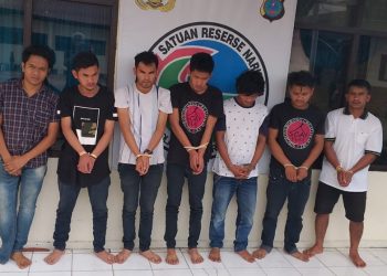 Kumpul-kumpul di Tengah Pandemi Corona, 7 Pria di Siborongborong Ketangkul Isap Ganja