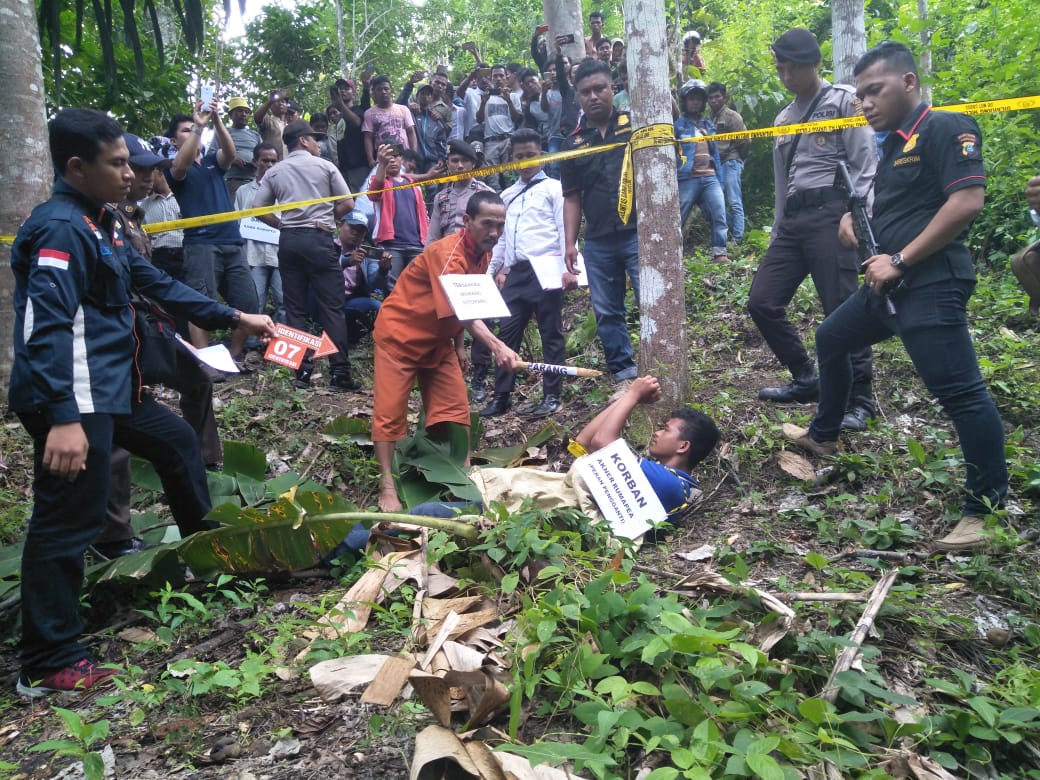 Hetdi Boru Tampubolon Menyembah Jauba Sinaga, Suaminya Dibantai di Perladangan