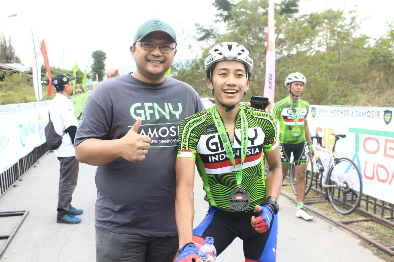 Juara di Danau Toba, Pesepeda Aiman dan Yanthi Ikut World Championship di Amerika Juara di Danau Toba, Pesepeda Aiman dan Yanthi Ikut World Championship di Amerika