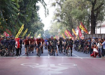 Pesepeda Tour De Bhayangkara Polda Sumut 2019 Gowes dari Medan ke Pantai Bali Lestari 