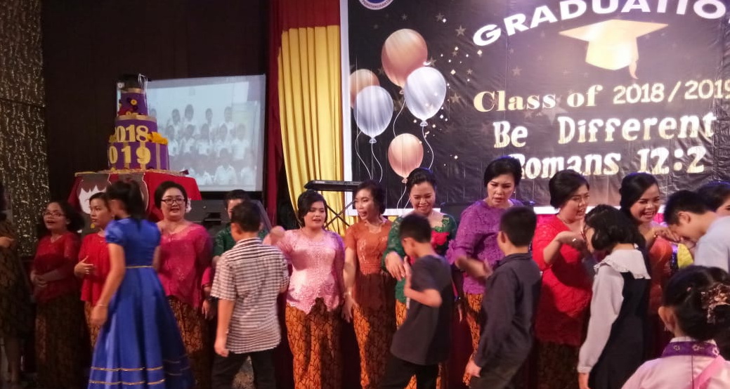 88 Siswa Terbaik SD Kristen Kalam Kudus 2 Pematangsiantar Ikuti Graduation Day