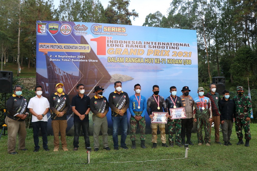 Lomba Menembak di Danau Toba Ditutup, Ini Para Juaranya... Lomba Menembak di Danau Toba Ditutup, Ini Para Juaranya...